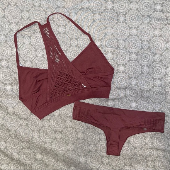 VS PINK bralette set - Picture 2 of 4
